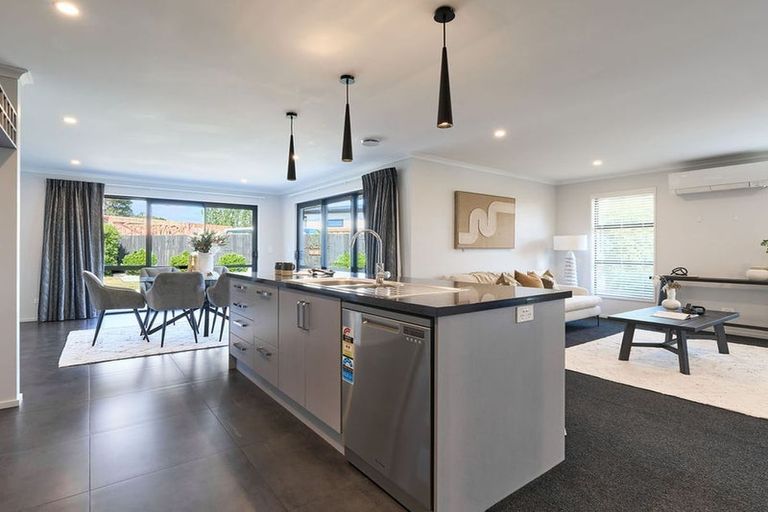 Photo of property in 58 Georgina Street, Marshland, Christchurch, 8083