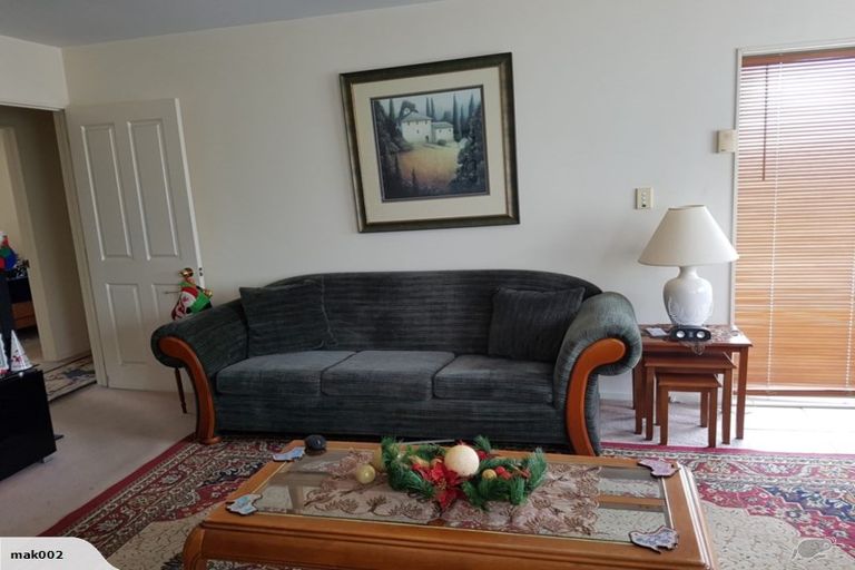 Photo of property in 1/46 Lyttelton Avenue, Forrest Hill, Auckland, 0620