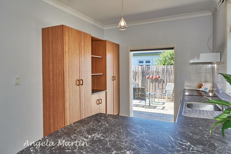 Photo of property in 30 Matamau Street, Palmerston North, 4414