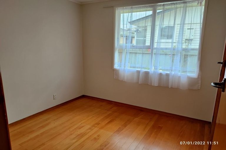 Photo of property in 45 Gossamer Drive, Pakuranga Heights, Auckland, 2010