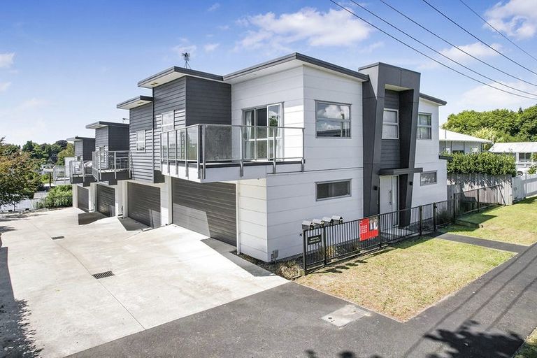 Photo of property in 2/6 Dyer Street, Whitiora, Hamilton, 3200
