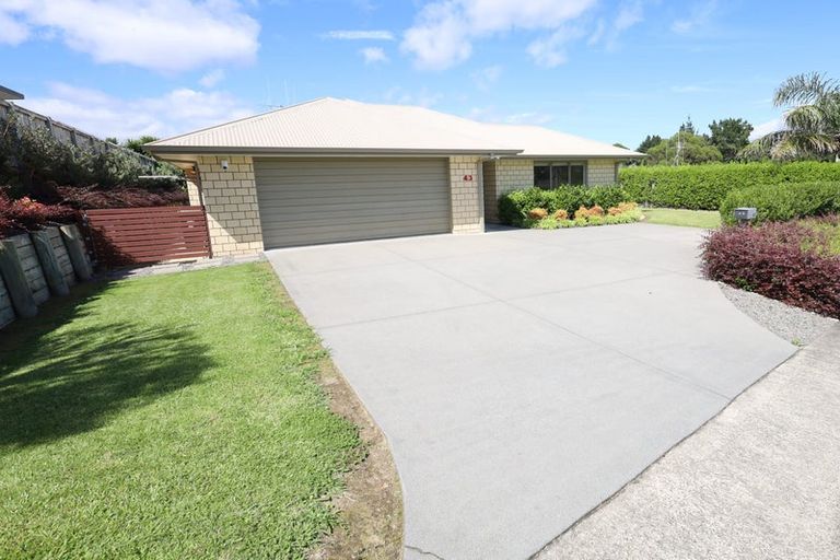 Photo of property in 43 Woodleigh Place, Ohauiti, Tauranga, 3112