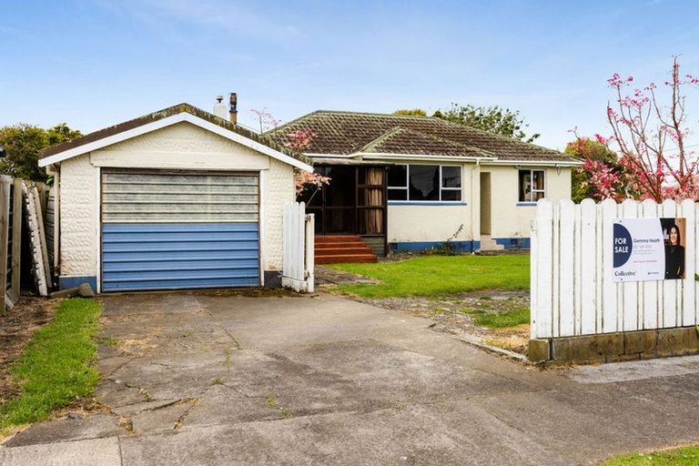 Photo of property in 3 Clive Street, Hawera, 4610