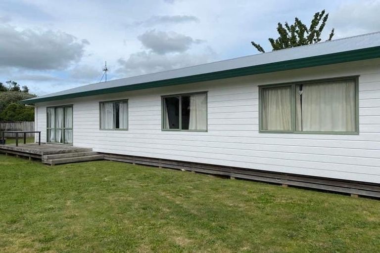 Photo of property in 19 Nevada Road, Silverdale, Hamilton, 3216