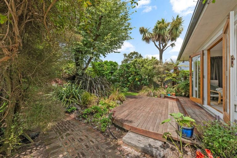 Photo of property in 8 Philpotts Road, Mairehau, Christchurch, 8052