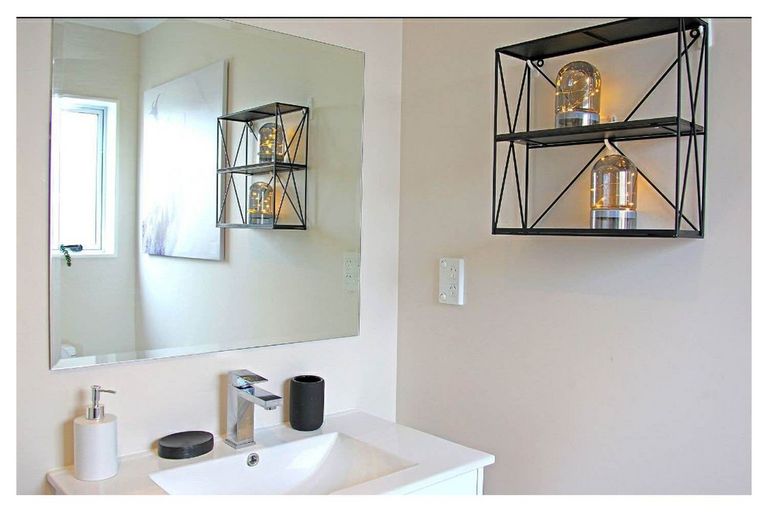 Photo of property in 47c Senator Drive, Manurewa, Auckland, 2105