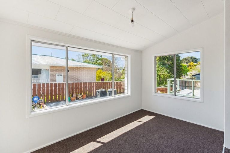 Photo of property in 7b Nola Avenue, Raumati Beach, Paraparaumu, 5032
