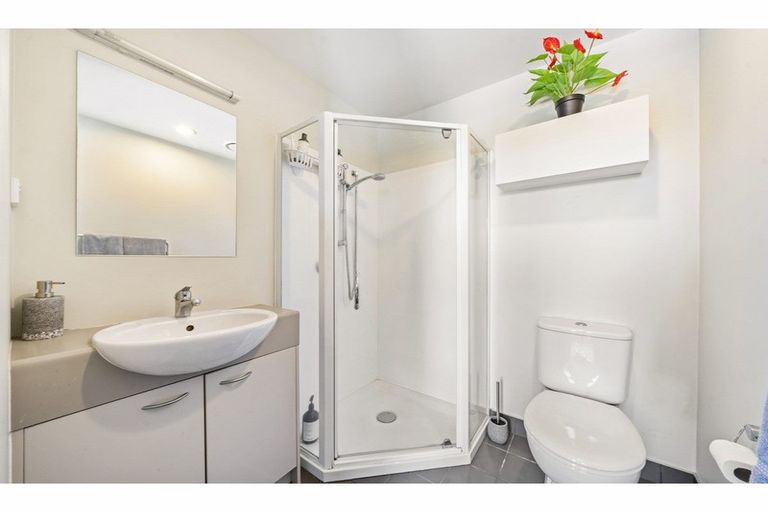 Photo of property in Proximity Apartments, 301/17 Osterley Way, Manukau, Auckland, 2104