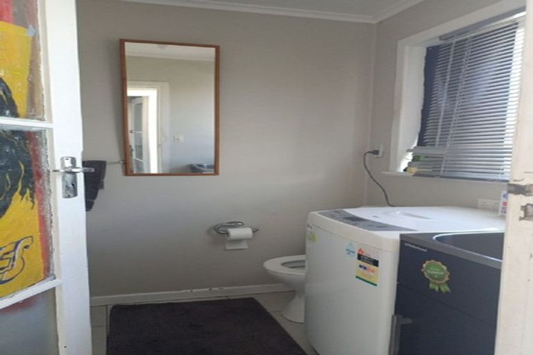 Photo of property in 12 Parker Crescent, Otara, Auckland, 2023