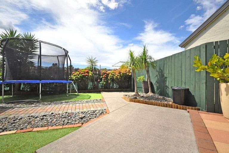 Photo of property in 15/18 Alicante Avenue, Hillpark, Auckland, 2102