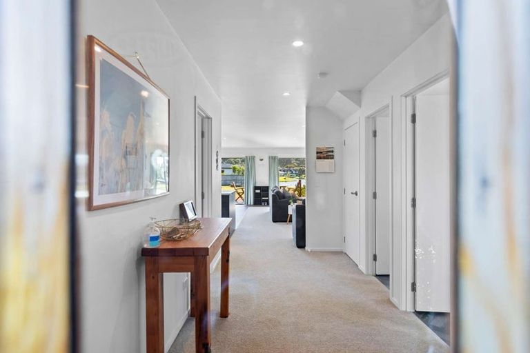 Photo of property in 135 Harbour Drive, Matarangi, Whitianga, 3592