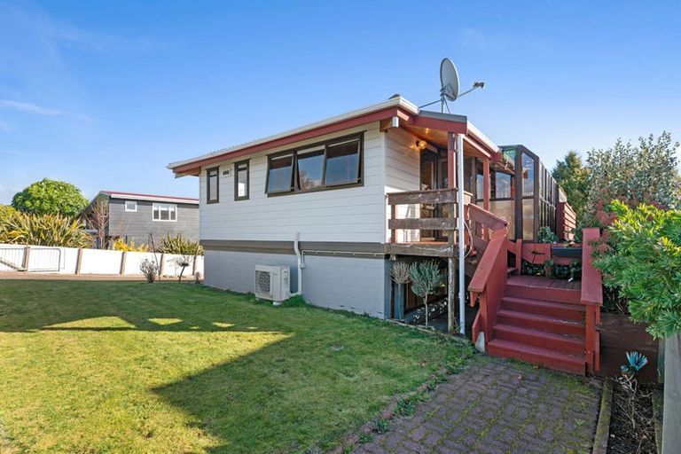 Photo of property in 33 Richmond Avenue, Richmond Heights, Taupo, 3330