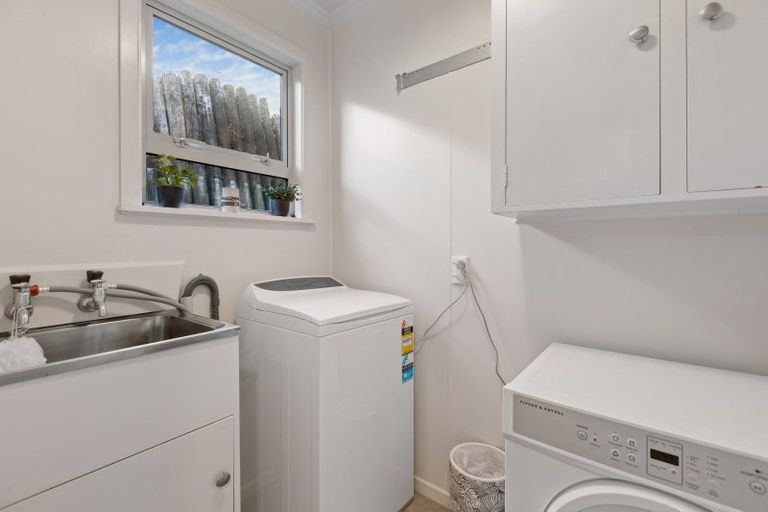 Photo of property in 14 South Road, Moturoa, New Plymouth, 4310