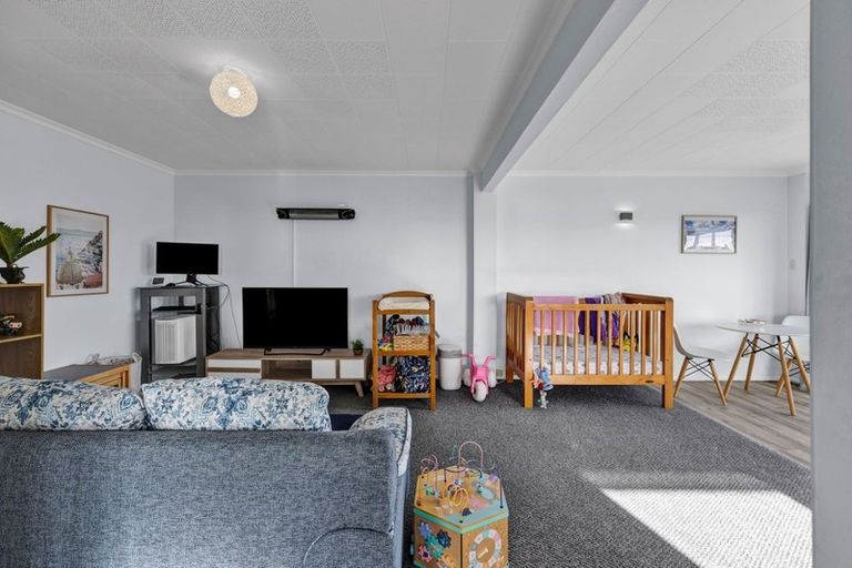 Photo of property in 21a Dorset Avenue, Westown, New Plymouth, 4310