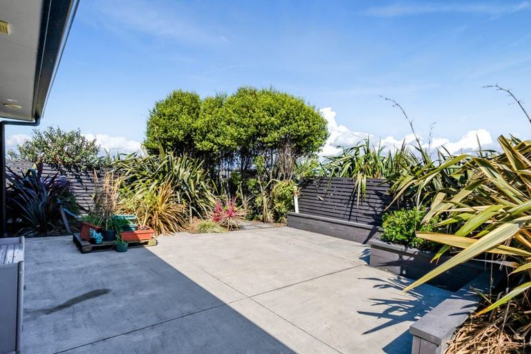 Photo of property in 8 Jersey Place, Bell Block, New Plymouth, 4312
