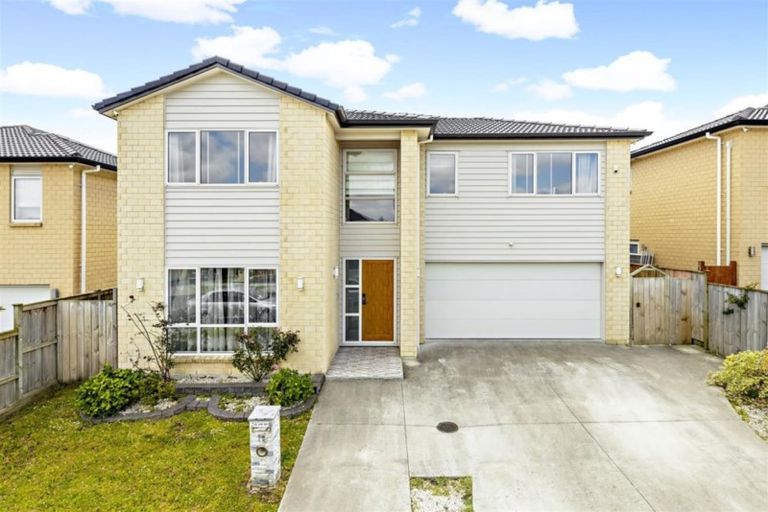 Photo of property in 16 Kerrykeel Drive, Flat Bush, Auckland, 2019