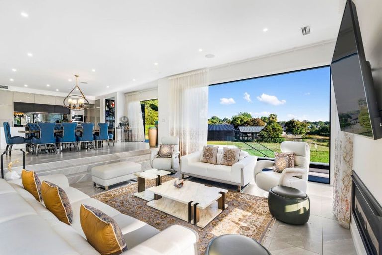 Photo of property in 2221 River Road, Horsham Downs, Hamilton, 3281