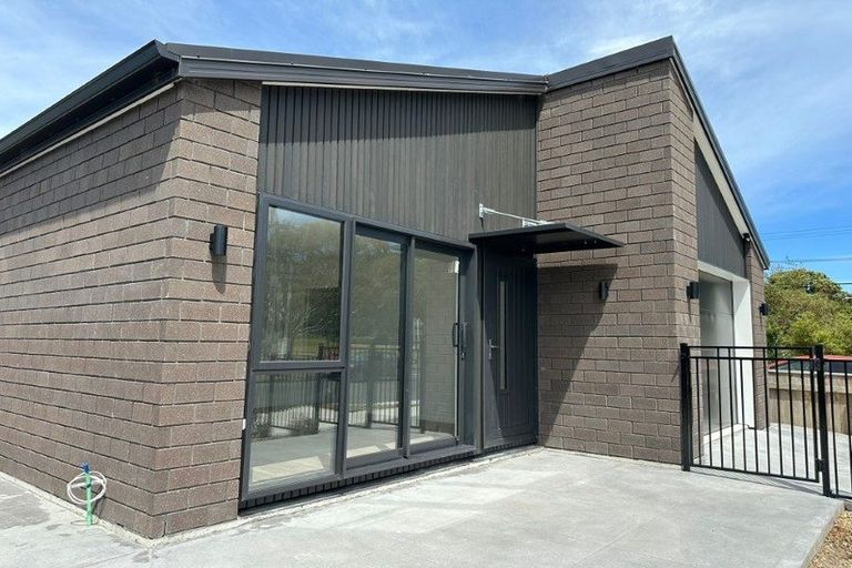 Photo of property in 2a Churton Crescent, Taita, Lower Hutt, 5011