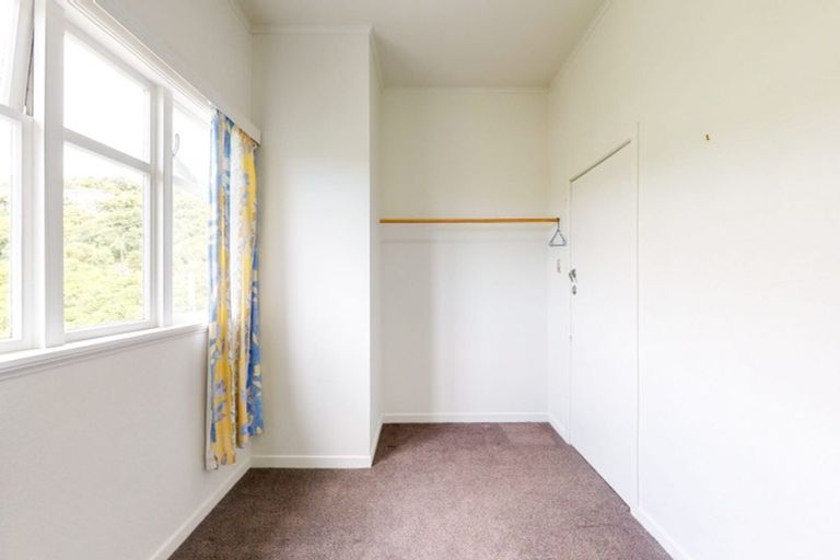 Photo of property in 16 Highbury Road, Highbury, Wellington, 6012