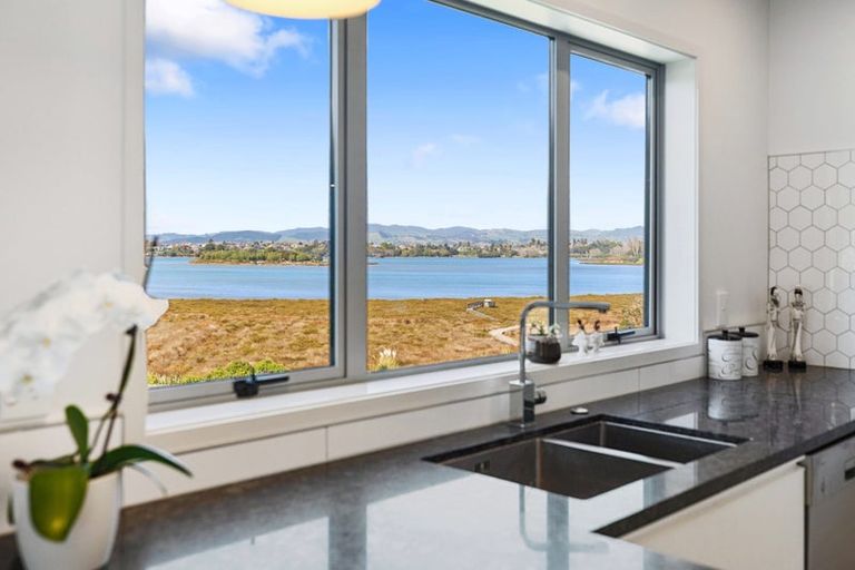 Photo of property in 11 Coach Drive, Otumoetai, Tauranga, 3110