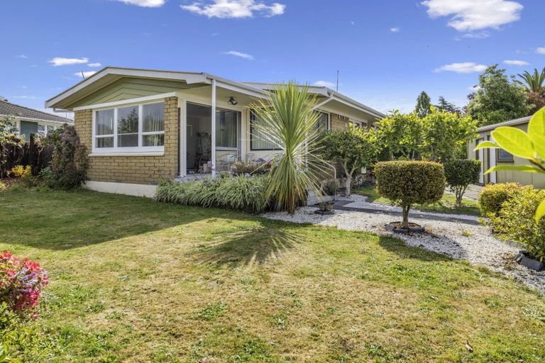 Photo of property in 3 Barron Crescent, Fenton Park, Rotorua, 3010