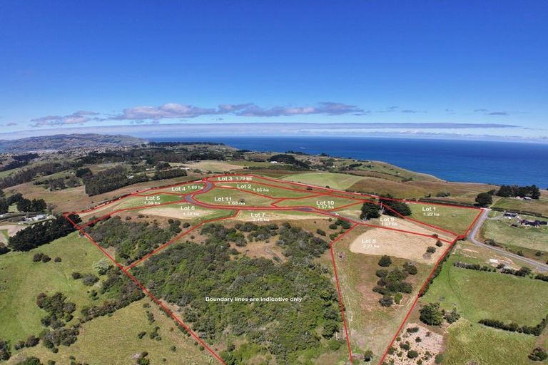 Photo of property in 1 Church Hill Road, Green Island, Dunedin, 9018