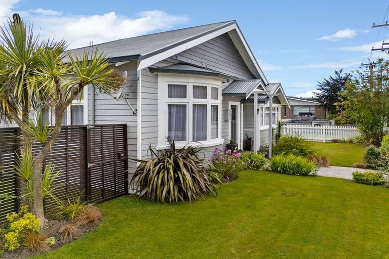 Photo of property in 16 Springfield Road, Milton, 9220