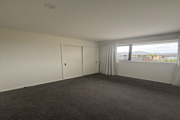 Photo of property in 13 Royal Oak Crescent, Holmes Hill, Oamaru, 9401