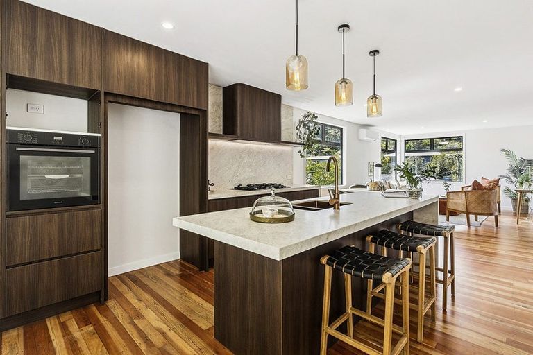 Photo of property in 152 Campbell Street, Karori, Wellington, 6012