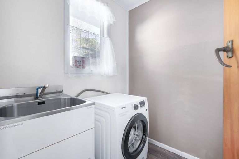 Photo of property in 50 Kaka Crescent, Tokoroa, 3420