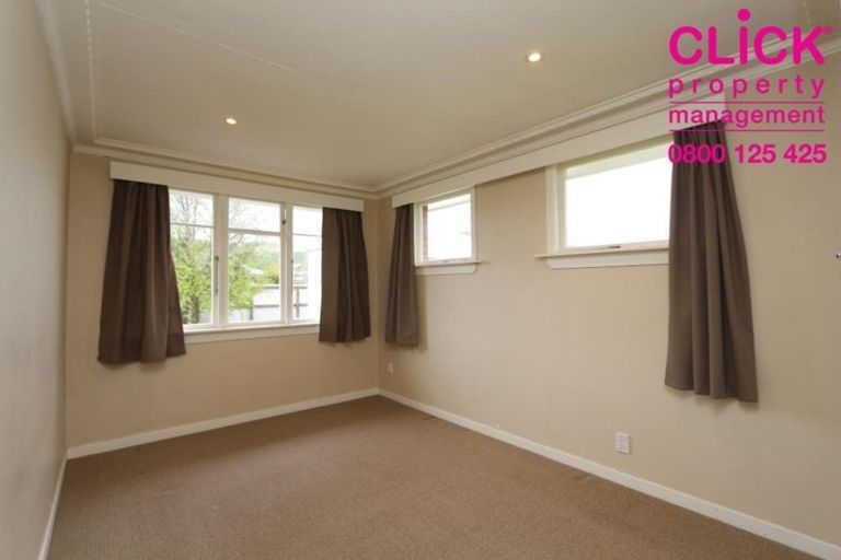 Photo of property in 44a Hargest Crescent, Saint Kilda, Dunedin, 9012