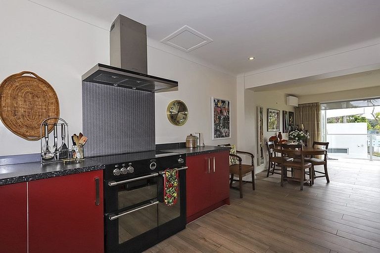 Photo of property in 3/22 Cliff Road, Tauranga, 3110