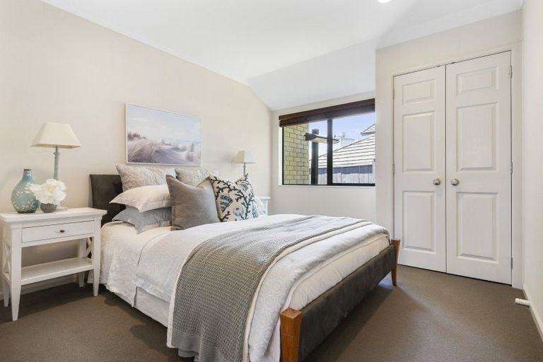 Photo of property in 105 Pine Harbour Parade, Beachlands, Auckland, 2018