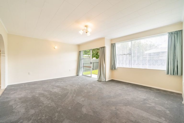 Photo of property in 309b Wellington Road, Wainuiomata, Lower Hutt, 5014