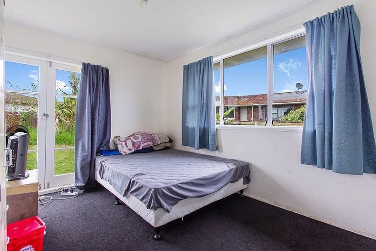 Photo of property in 28 Zelda Avenue, Clover Park, Auckland, 2023
