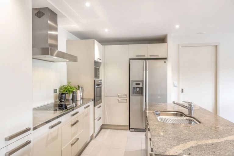 Photo of property in Prestige On Pupuke, 35/73 Anzac Street, Takapuna, Auckland, 0622