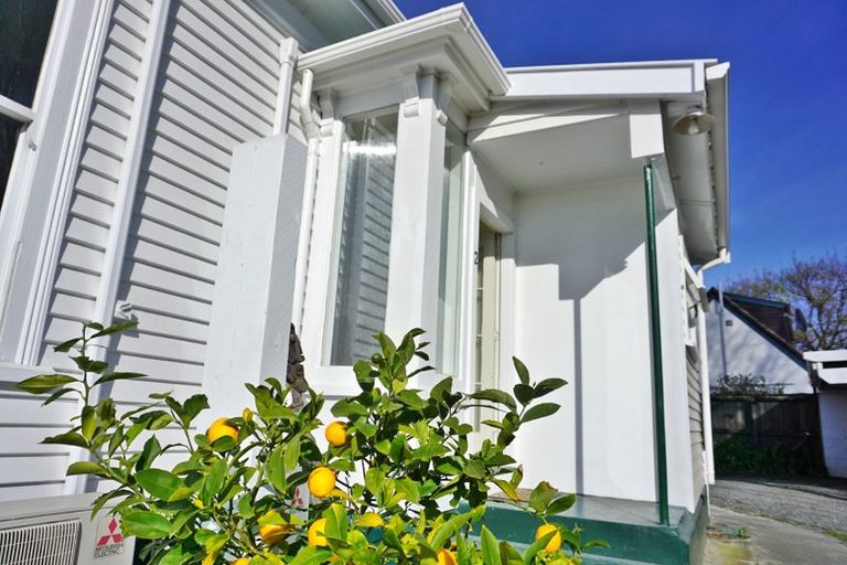 Photo of property in 2/59 Waimea Terrace, Beckenham, Christchurch, 8023