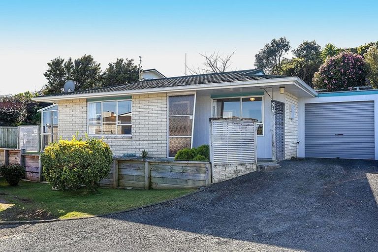 Photo of property in 3a Rossiter Crescent, Lynmouth, New Plymouth, 4310