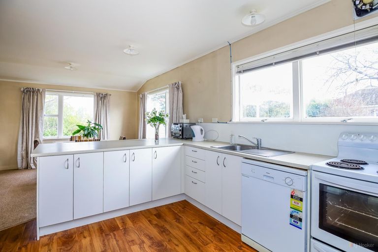 Photo of property in 3 South Terrace Road, Geraldine, 7930