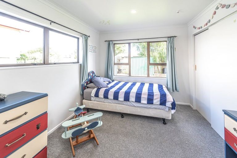Photo of property in 63 Exeter Crescent, Springvale, Whanganui, 4501