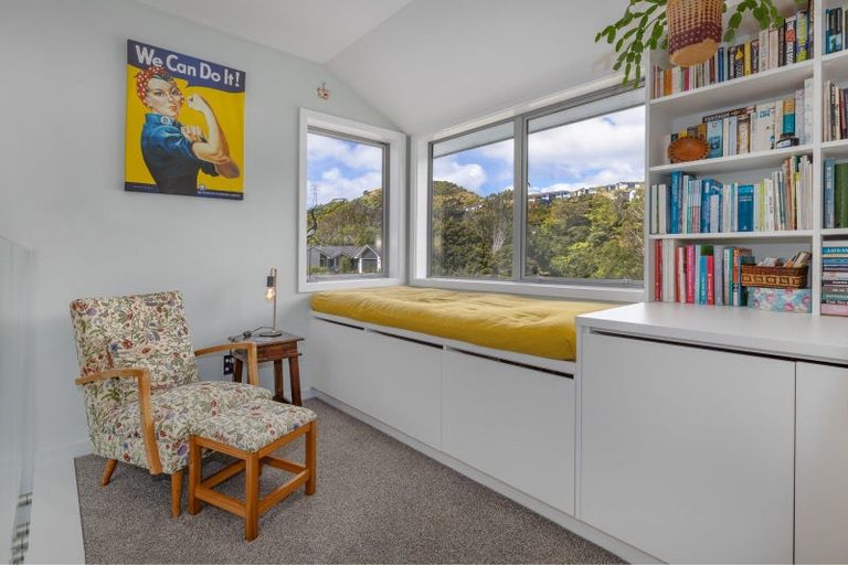 Photo of property in 40 Banks Boulevard, Whitby, Porirua, 5024
