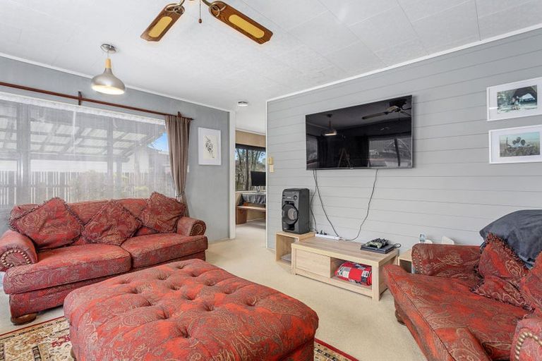 Photo of property in 28 Syme Crescent, Kawerau, 3127