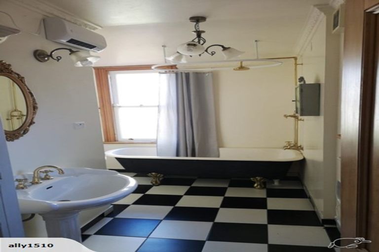 Photo of property in 24 Elizabeth Street, Petone, Lower Hutt, 5012