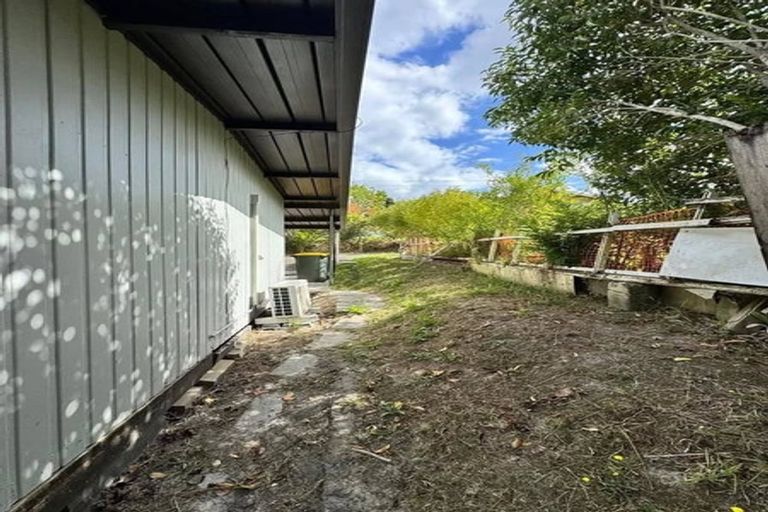 Photo of property in 1/60a View Road, Henderson, Auckland, 0612