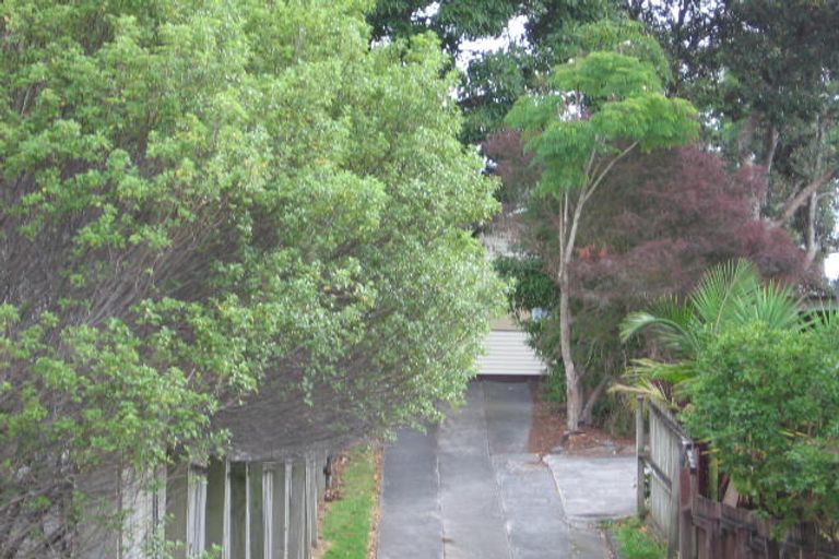 Photo of property in 7 Tawavale Crescent, Totara Vale, Auckland, 0629