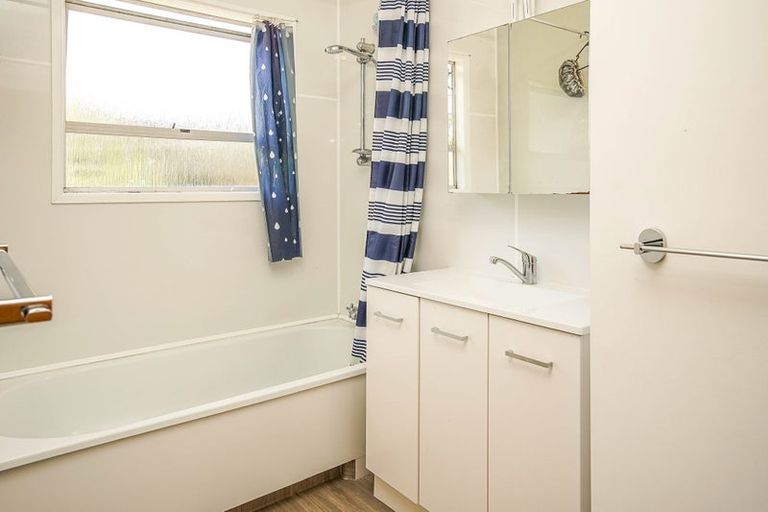 Photo of property in 2/8a Palm Avenue, Stoke, Nelson, 7011