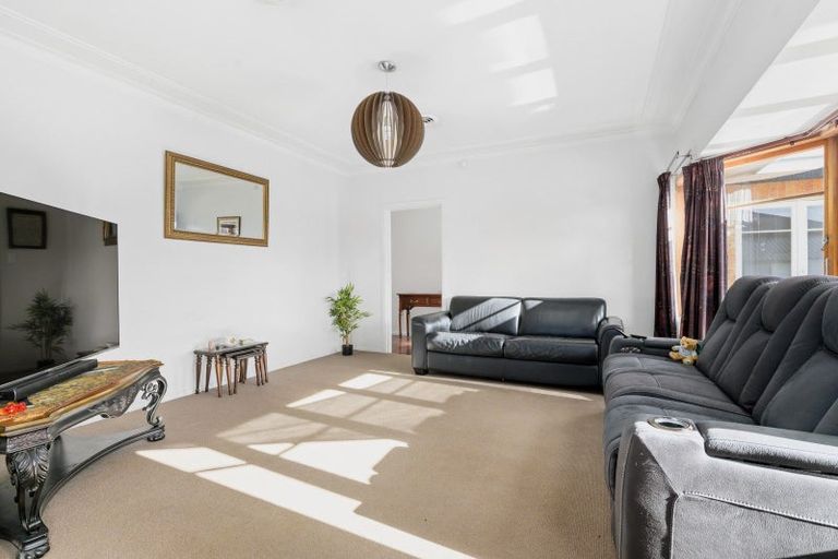 Photo of property in 19 Bolmuir Road, Forest Lake, Hamilton, 3200