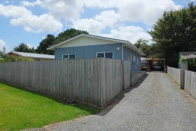 Photo of property in 11 Jenks Street, Foxton, 4814