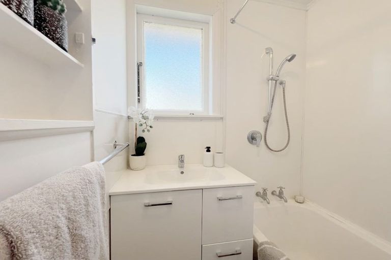 Photo of property in 79 Norrie Street, Bader, Hamilton, 3206