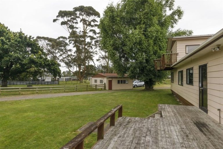 Photo of property in 75 Rangiotu Road, Himatangi, Palmerston North, 4477